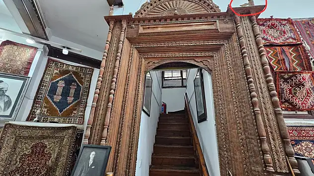 Merdiven korkuluğu değil, Konya'ya ait 200 yıllık mihrap çıktı!