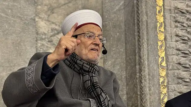 Mescid-i Aksa İmamı, Konya'da Cuma namazı kıldırdı