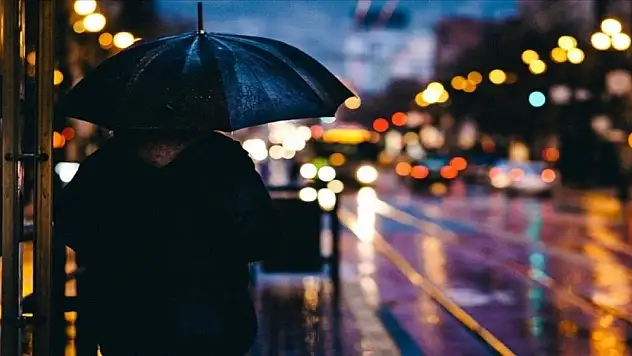 Meteorolojiden yurdun bazı kesimleri için kuvvetli yağış uyarısı