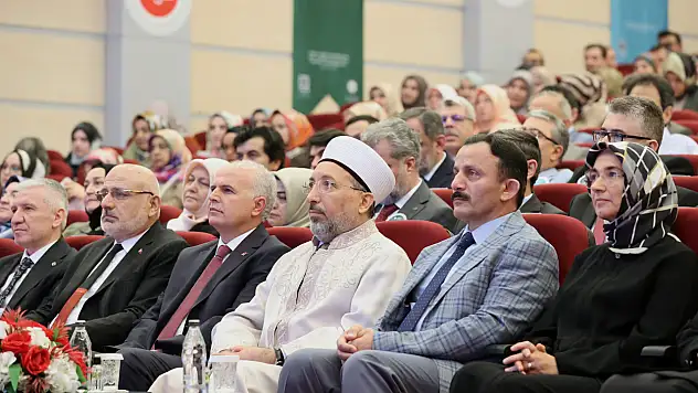 Mevlid-i Nebi Haftası'nın bu yılki teması, 'Peygamberimiz ve Güzel Ahlak' olacak