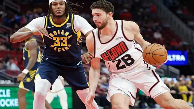 Milli basketbolcu Alperen Şengün'den bir rekor daha