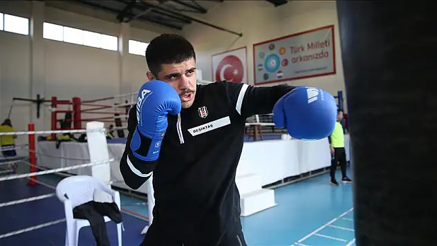 Milli boksör Haluk Levent Can'ın hedefi Çekya'da şampiyonluk