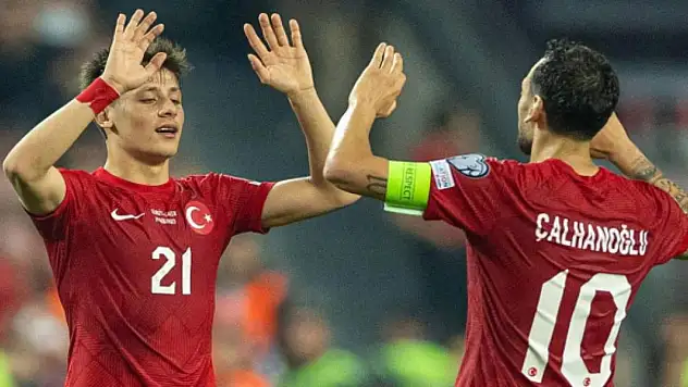 Milli futbolcular Avrupa'da damga vurdu