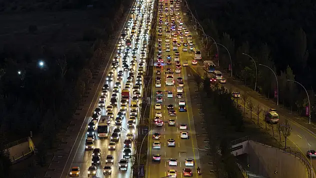 Milyonlarca araç sahibine kötü haber: Trafik sigortası zamlandı!