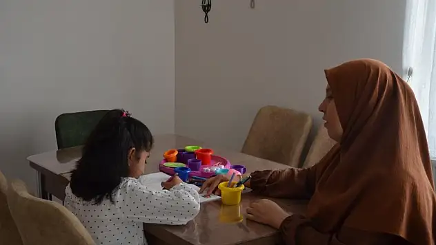 Minik Meryem, koruyucu ailesinin en özel çocuğu oldu