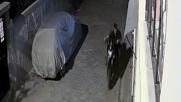 Motosiklet hırsızından 'yok artık' dedirten savunma! 'Gezip verecektim'