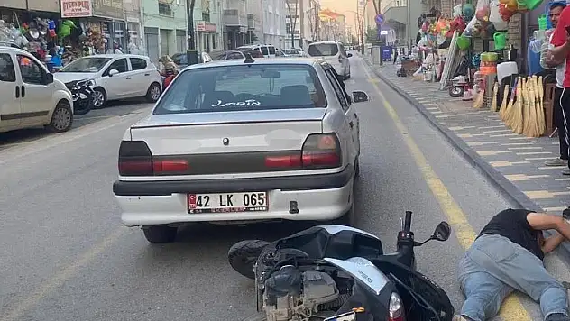 Motosiklet otomobile çarptı: 1 yaralı