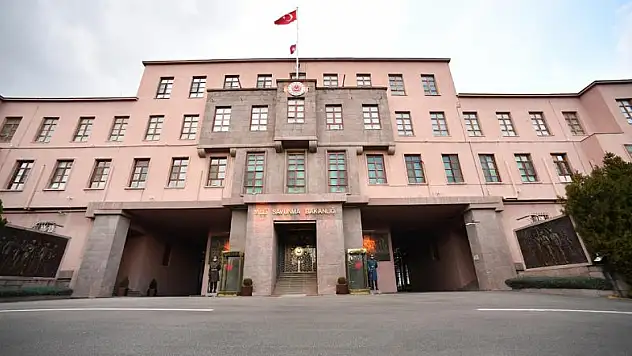 MSB: İran'dan ateşlenenmiş olan mühimmat imha edildi