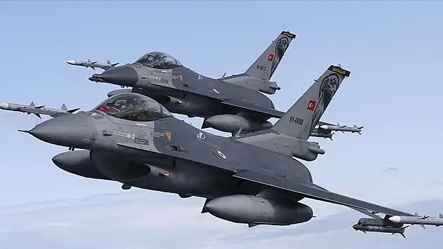 MSB, Pençe-Kilit Harekatı bölgesindeki operasyonlara ilişkin görüntü paylaştı