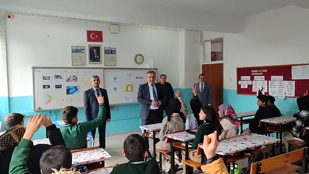 Müdür Yiğit Derbent'te Okulları Ziyaret Etti