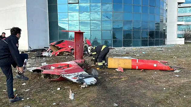 Muğla'da hastaneye çarpan helikopter düştü