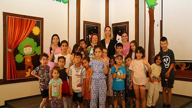 Nasreddin Hoca Şenliği'nde fıkra ve masal saatleri çocukların gözdesi oldu