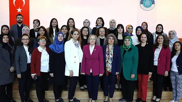 NEÜ Hemşirelik Fakültesi'nden akreditasyon başarısı