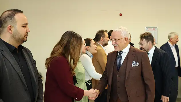 'NEÜ yaptıklarıyla anılan, anlatılan ve taklit edilen bir üniversite haline geldi'