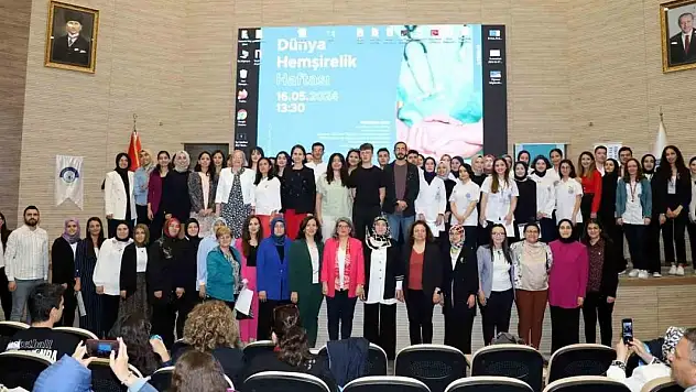 NEÜ'de Dünya Hemşirelik Haftası törenle kutlandı