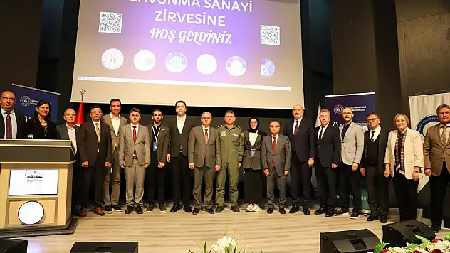 NEÜ'de öğrenciler savunma sanayiyle buluştu