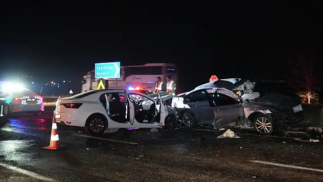 Niğde-Kayseri karayolunda feci kaza: 3 ölü, 6 yaralı