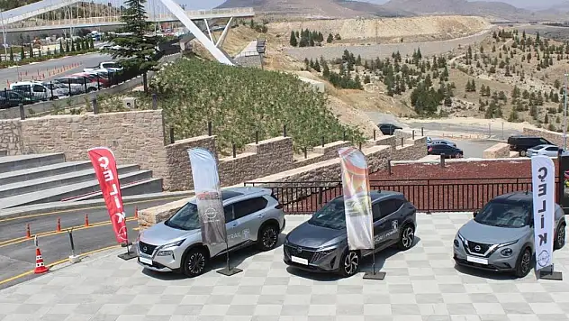 Nissan Çelik Akyokuş Kasrı'nda!