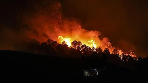 Ödemiş'teki yangında yaralanan orman işçisi şehit oldu