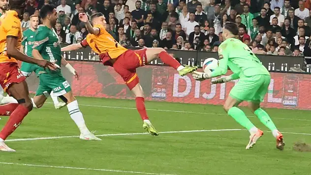 Okan Buruk'tan Konyasporlu Deniz Ertaş için transfer açıklaması