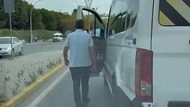 Okul servis şoförü sürücüyü tehdit etti