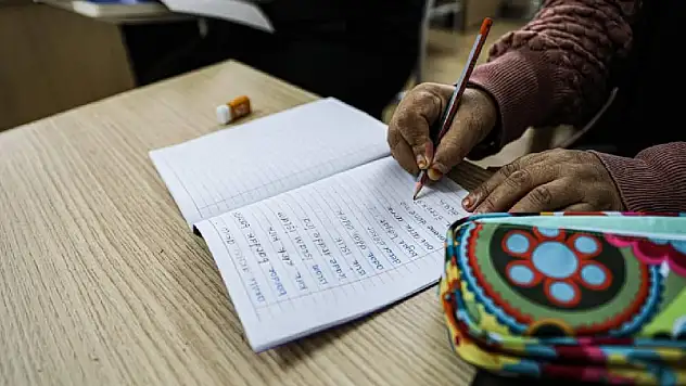 Okuryazarlık Seferberliği'nde Dev Rakama Ulaşıldı