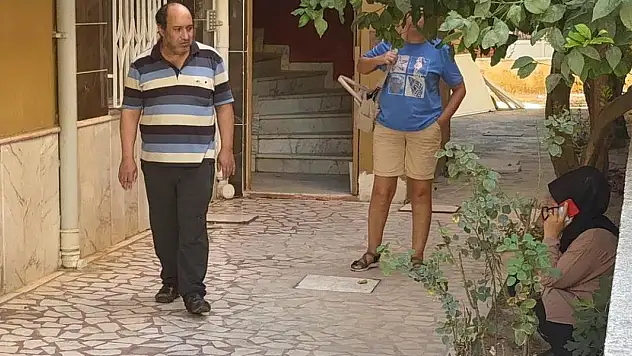 Ölen babasıyla 3 gün aynı evde kaldı