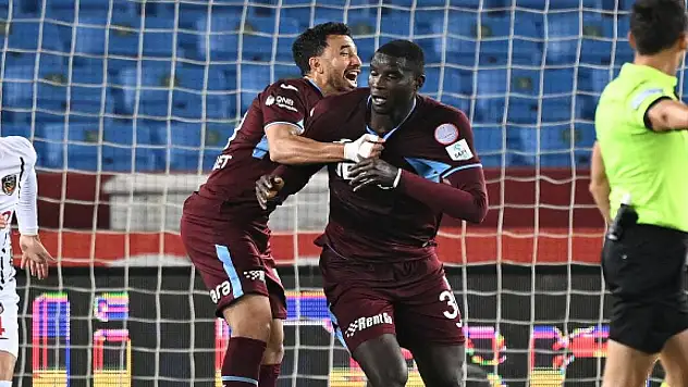 Onuachu yeniden zirvede