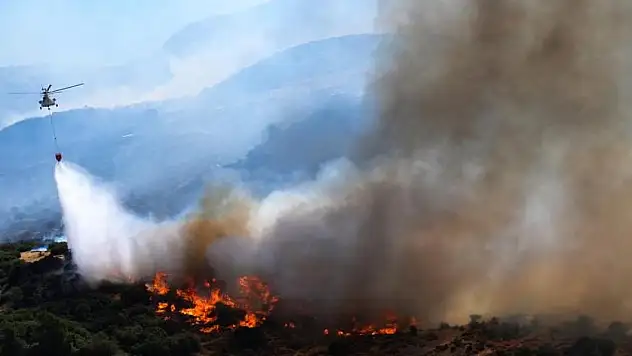 Orman yangınlarına 2 günde havadan 7 bin 662 ton su atıldı