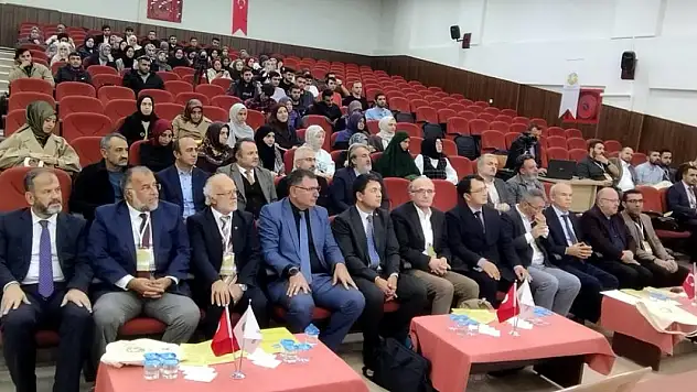 Osmanlı'da Hanefilik Maturidilik Sempozyumu Konya'da düzenlendi