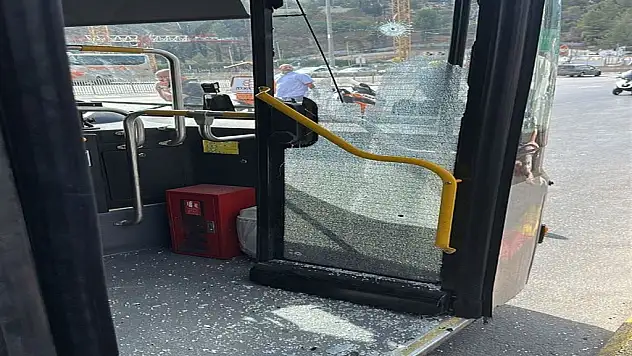 Otobüs Durağında Katliam! 5 Kişi Öldü!