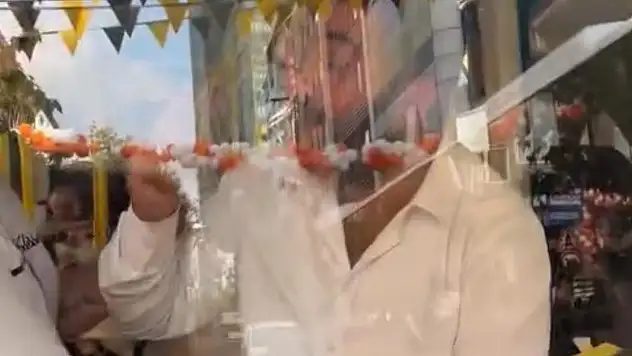 Otobüsde karekod kavgası! Yolcu ve şoför birbirine girdi