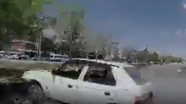 Otomobil takla attı, o anlar kameraya yansıdı