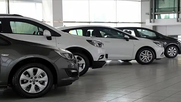 Otomotiv sektöründeki indirim kampanyaları 300 bin liraya kadar çıktı