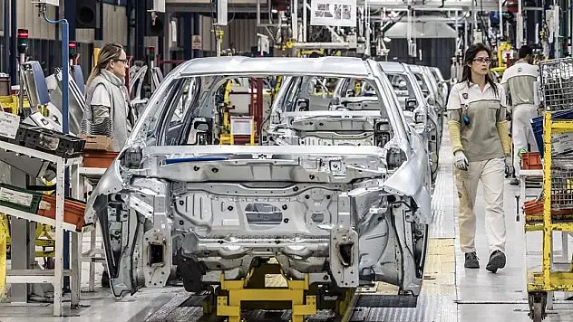 Otomotiv üretimi Temmuz'da yıllık yüzde 10 arttı