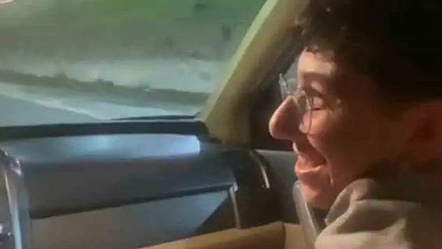 Otostopla aracına bindikleri rektörü tanımadı