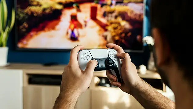 Oyun severleri üzen haber geldi: PS5 fiyatları bir gecede uçuşa geçti!