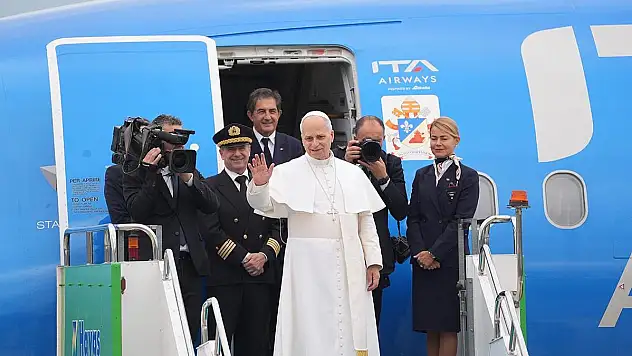 Papa 14. Leo Türkiye'den ayrıldı