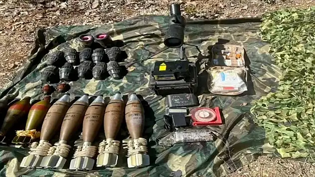 Pençe-Kilit Operasyonu bölgesinde teröristlerin kullandığı çok sayıda silah ve mühimmat ele geçirildi