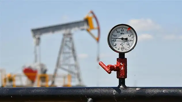 Petrol fiyatları geriledi!
