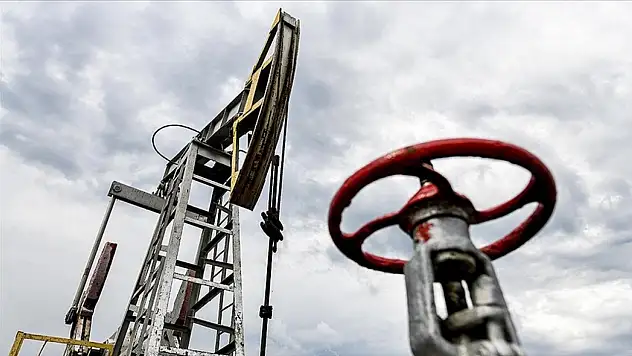 Petrol fiyatları yön değiştirdi