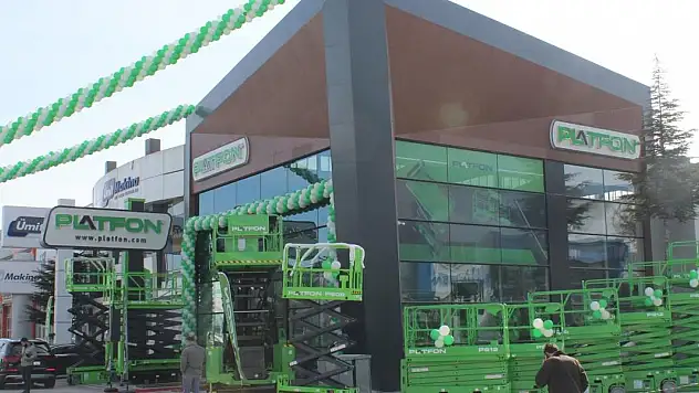 Platfon, showroom ve teknik alanıyla hizmette!