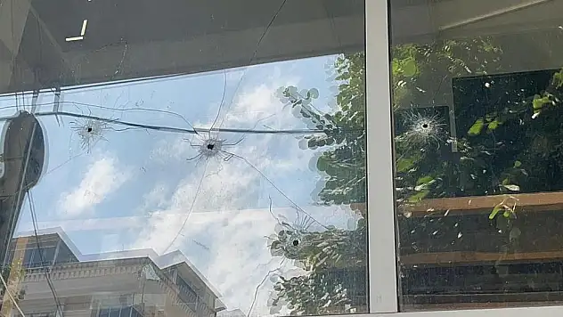 Rahatlığın Bu Kadarı! Kurşun Değil, Umursamazlık Yağdı!