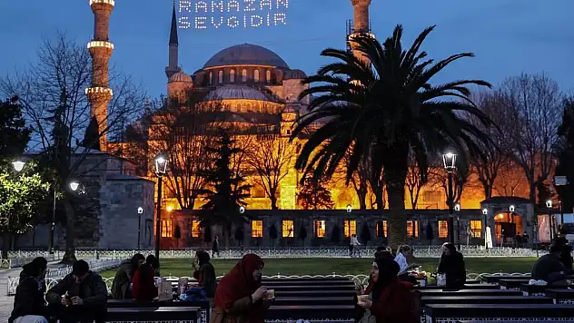 Ramazanın ilk iftarı bugün yapılacak