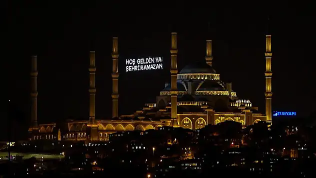 Ramazanın ilk teravih namazı yarın kılınacak