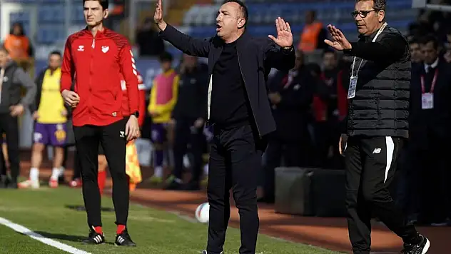 Recep Uçar, Konyaspor'da istikrarı yakalayamadı!