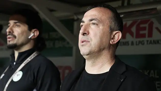 Recep Uçar'dan galibiyet açıklaması! 'Konyasporlu taraftarlarımıza bayram hediyesi verdik'