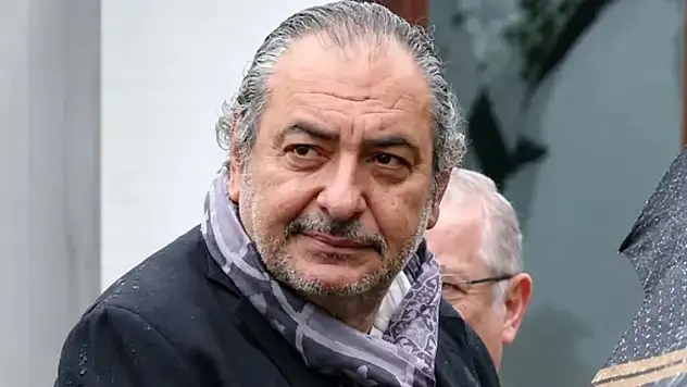 Reha Muhtar hayatını kaybetti