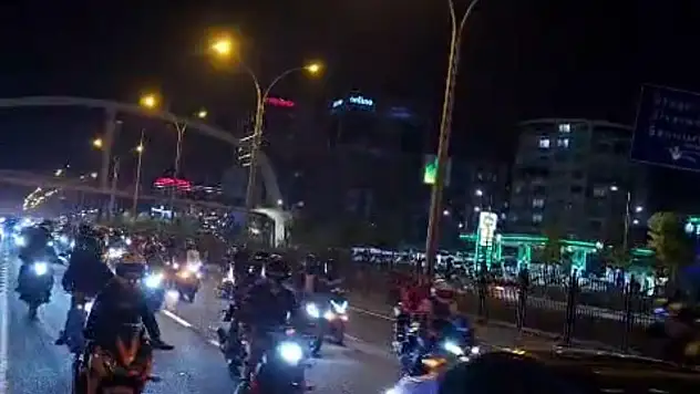 Rojin Kabaiş için Diyarbakır'da motosikletliler şehir turu attı