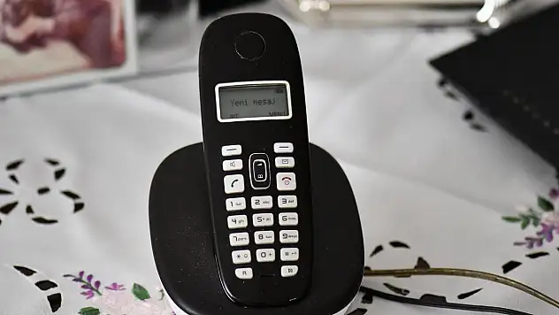 Sabit hatlarda abone sayısı düşerken konuşma süresi arttı